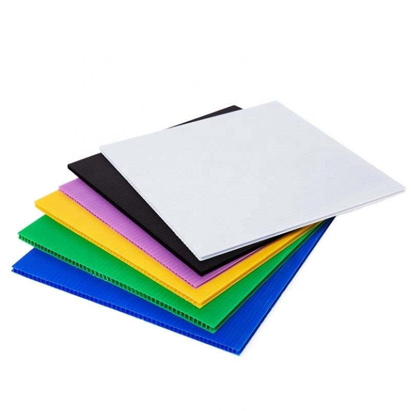 Roze pp Golf Aangepaste Blad600*400 Plastic Correx Raad
