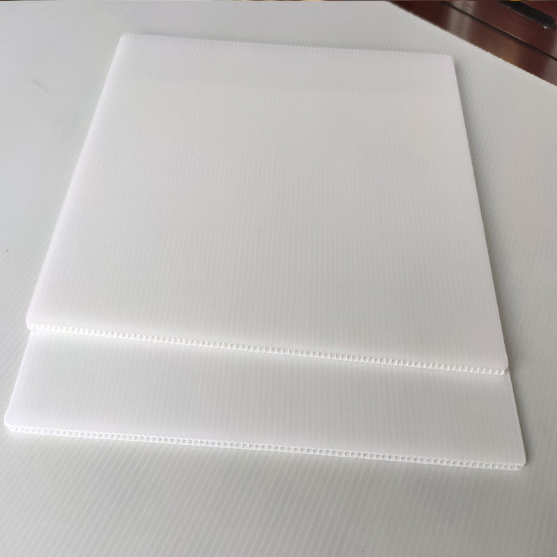 ROHS 6mm Gerecycleerde Golf Plastic Bladen de Bladen van Coroplast 4 X 8